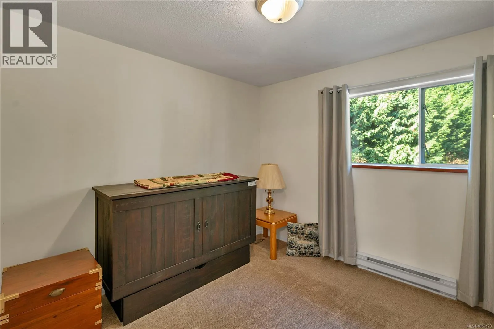 1492 Hyacinthe Bay Rd