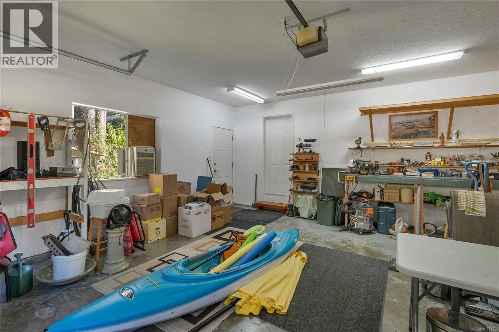 1492 Hyacinthe Bay Rd