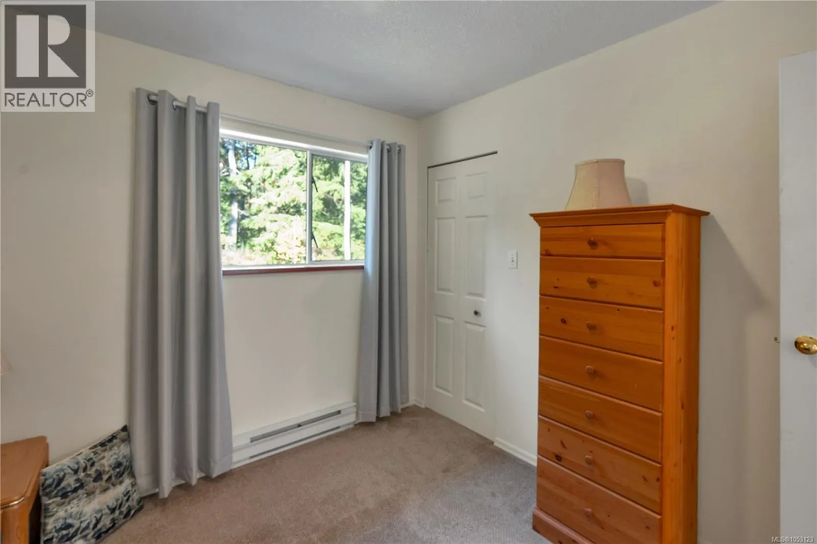 1492 Hyacinthe Bay Rd