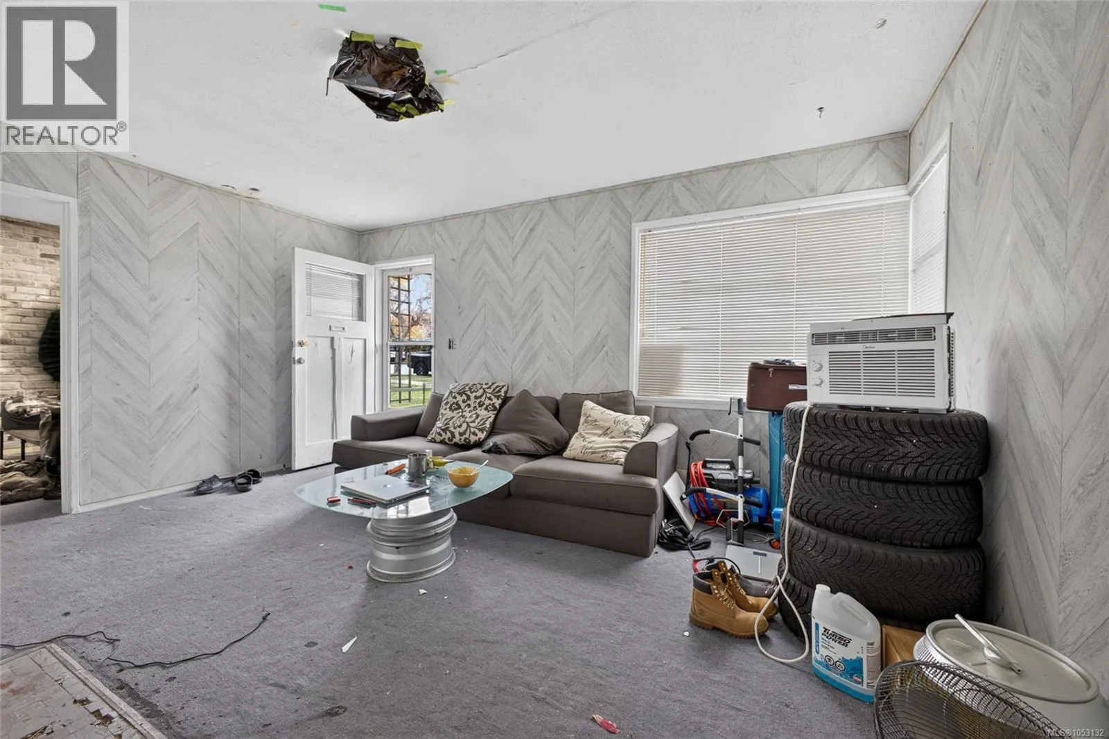 1533 Oakland Ave
