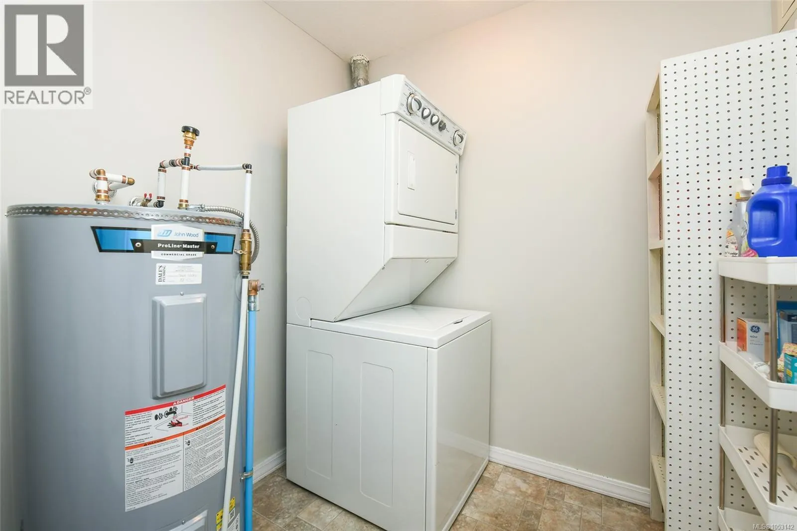 25 2197 Murrelet Dr