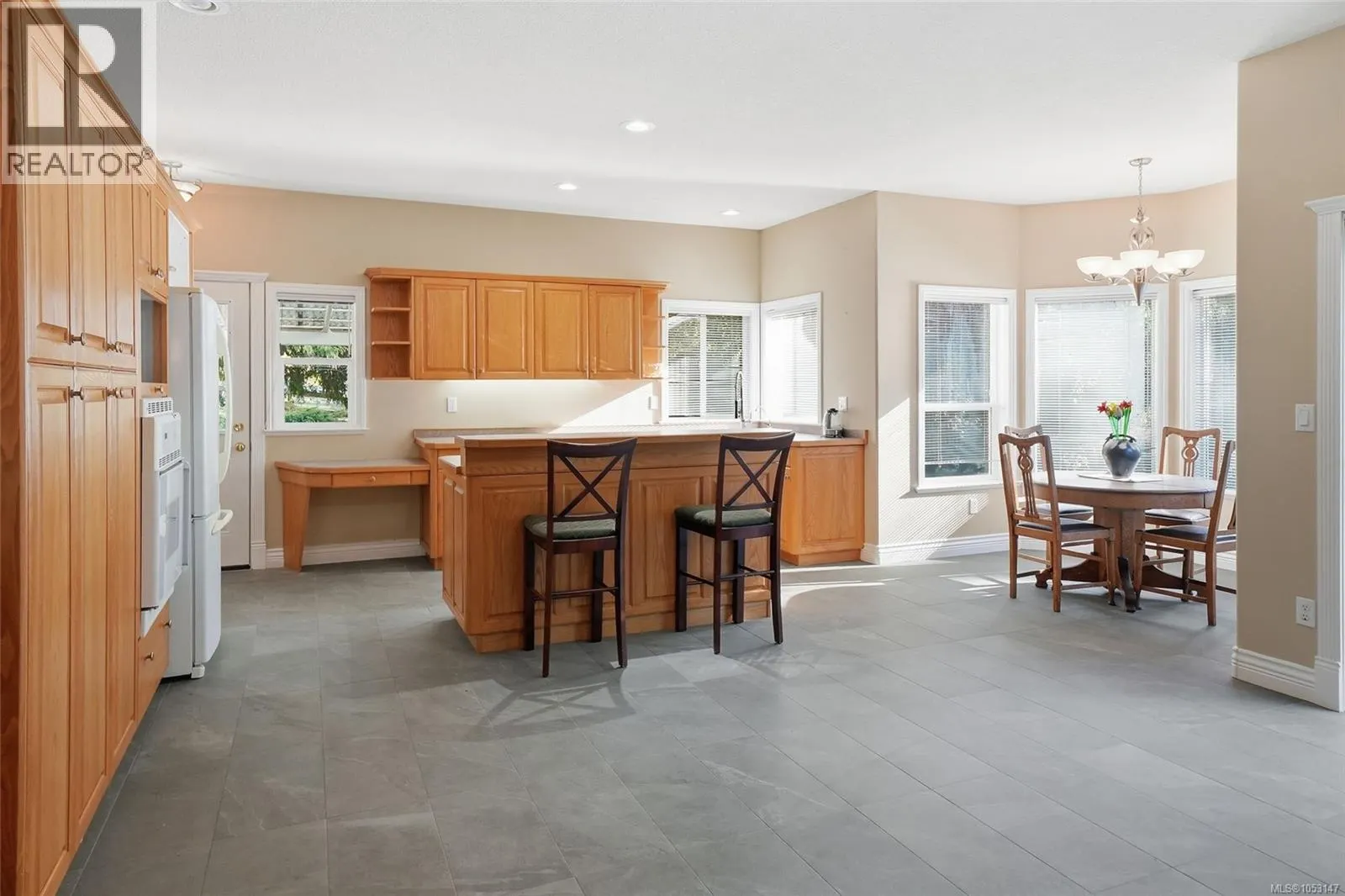 2910 Raven Hill Rd