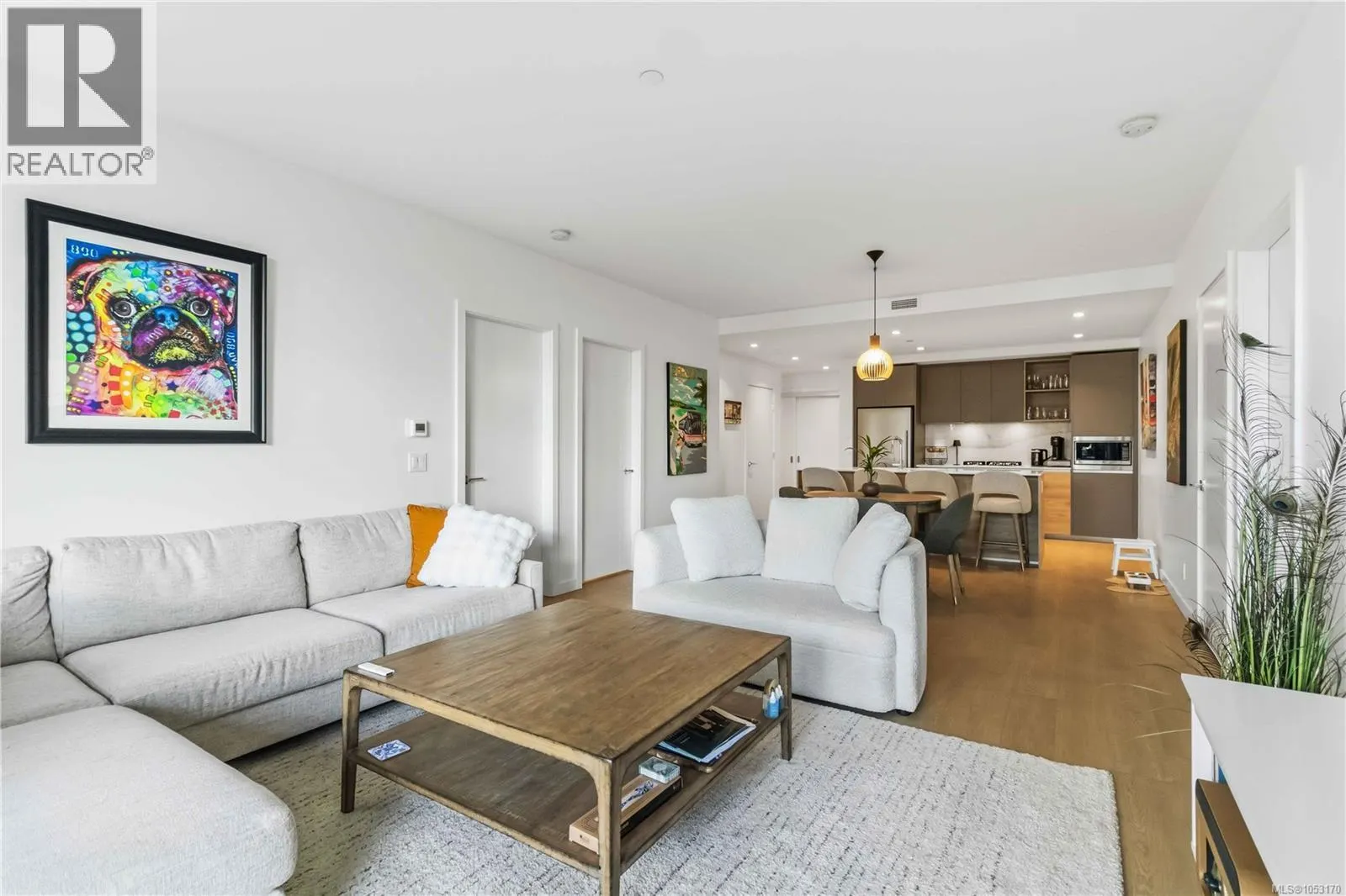 G111 369 Tyee Rd