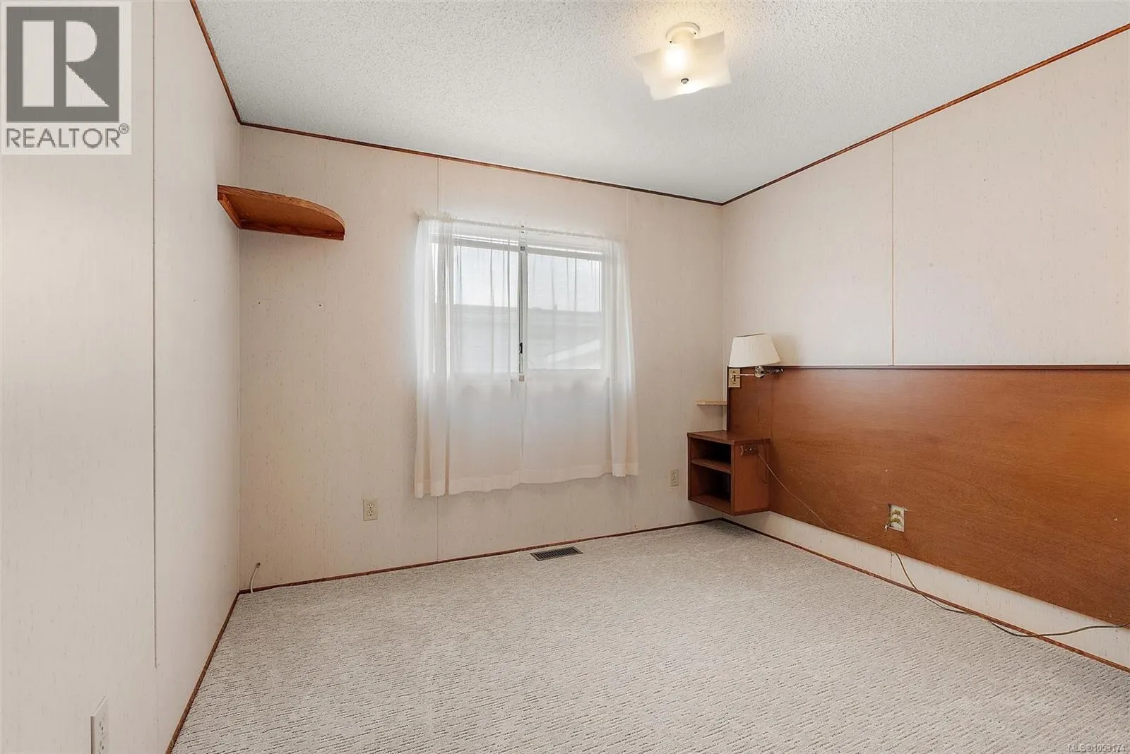 53 7701 Central Saanich Rd