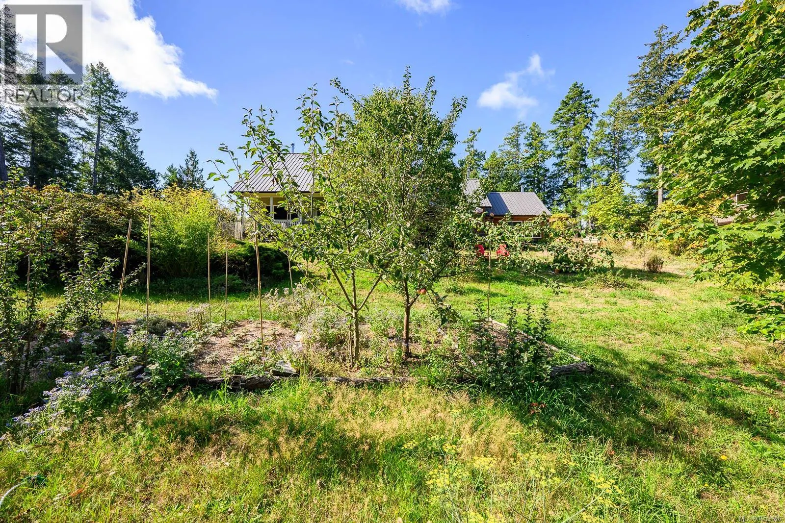 10225 Greenhill Rd
