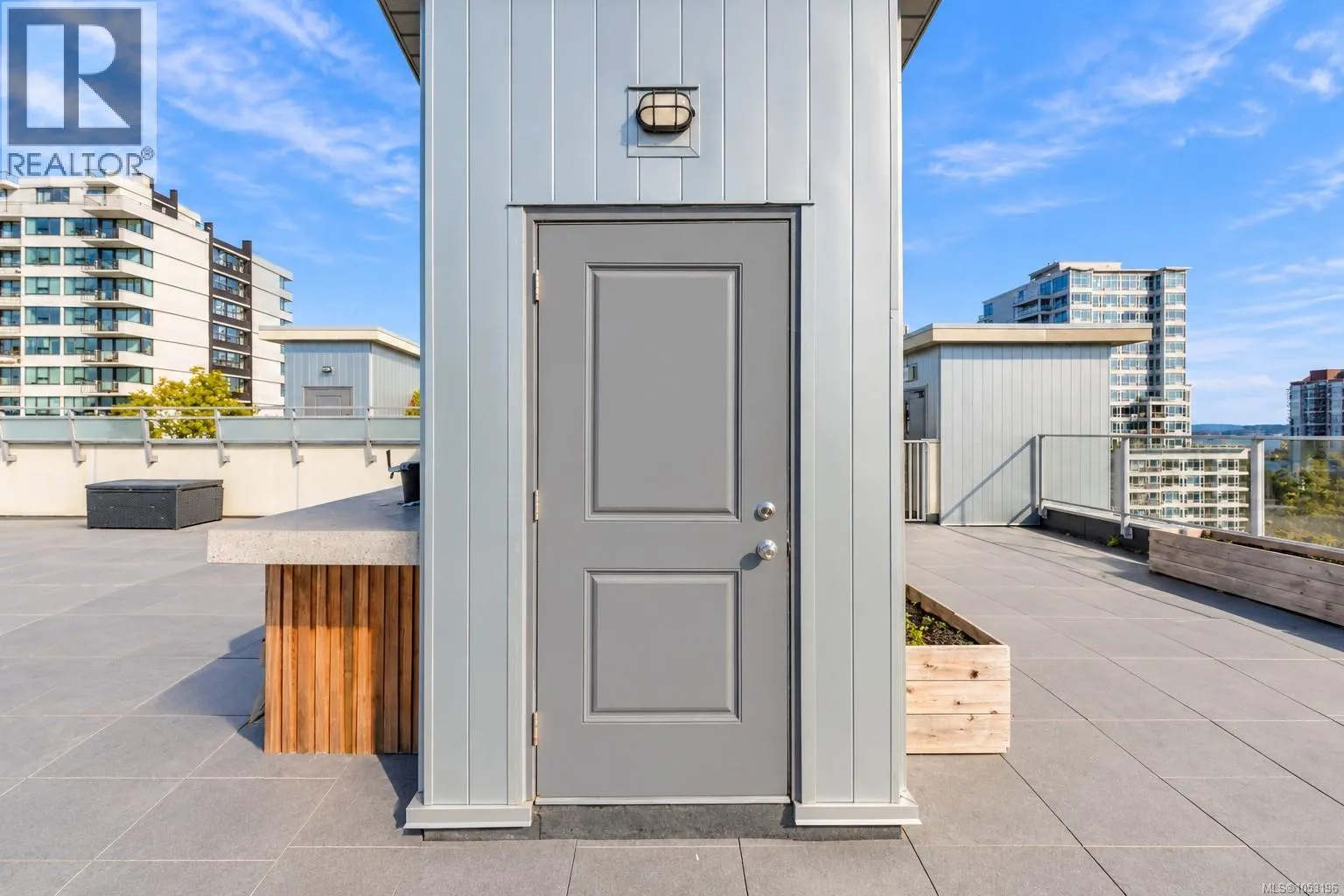 PH1 10 Chapel St