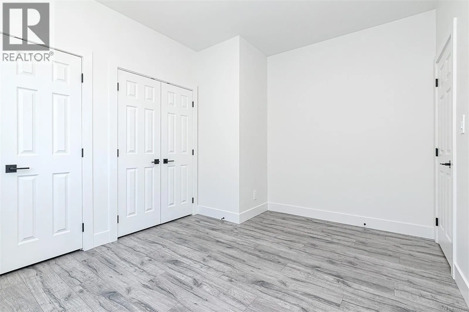 2605 Nickson Way