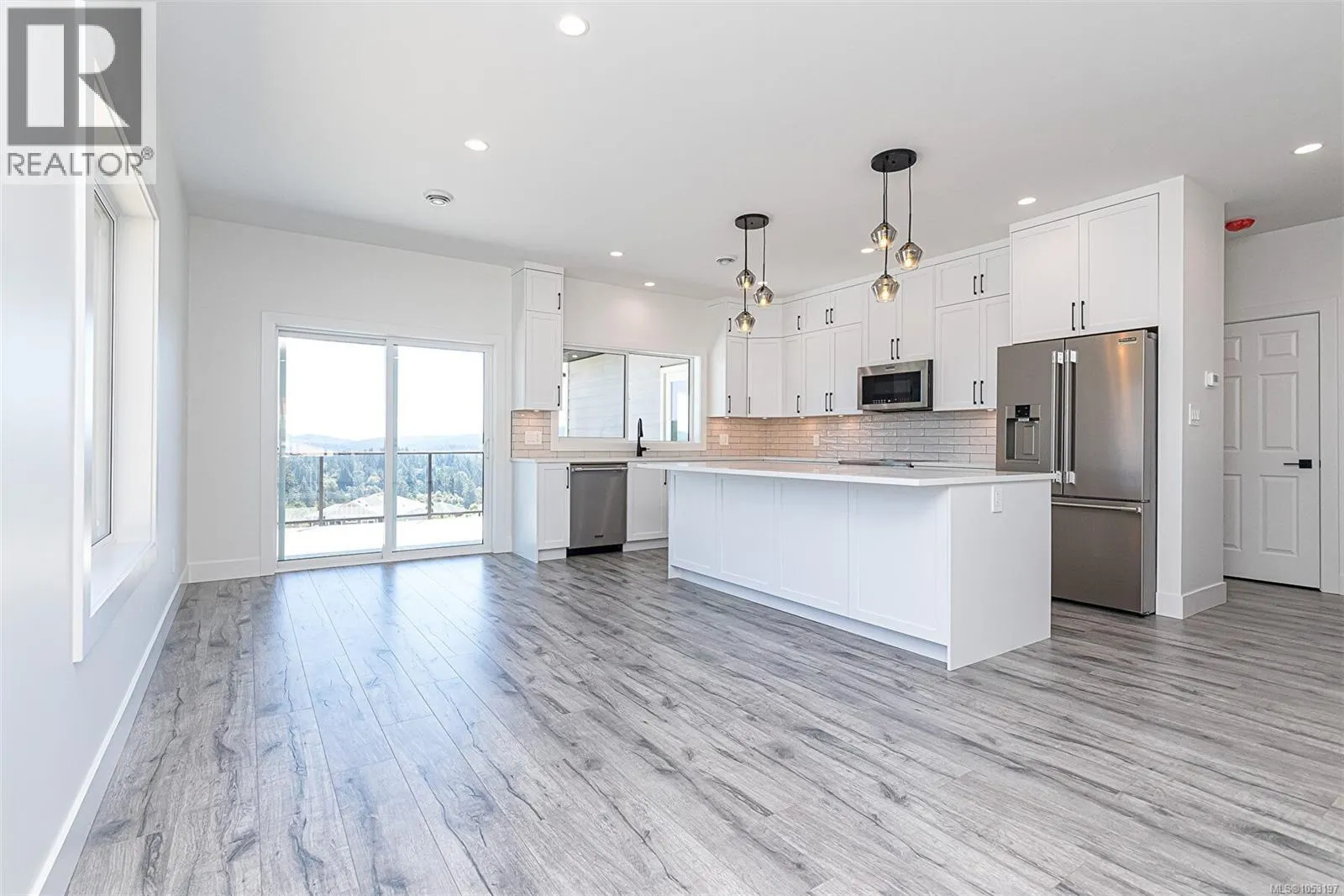 2605 Nickson Way