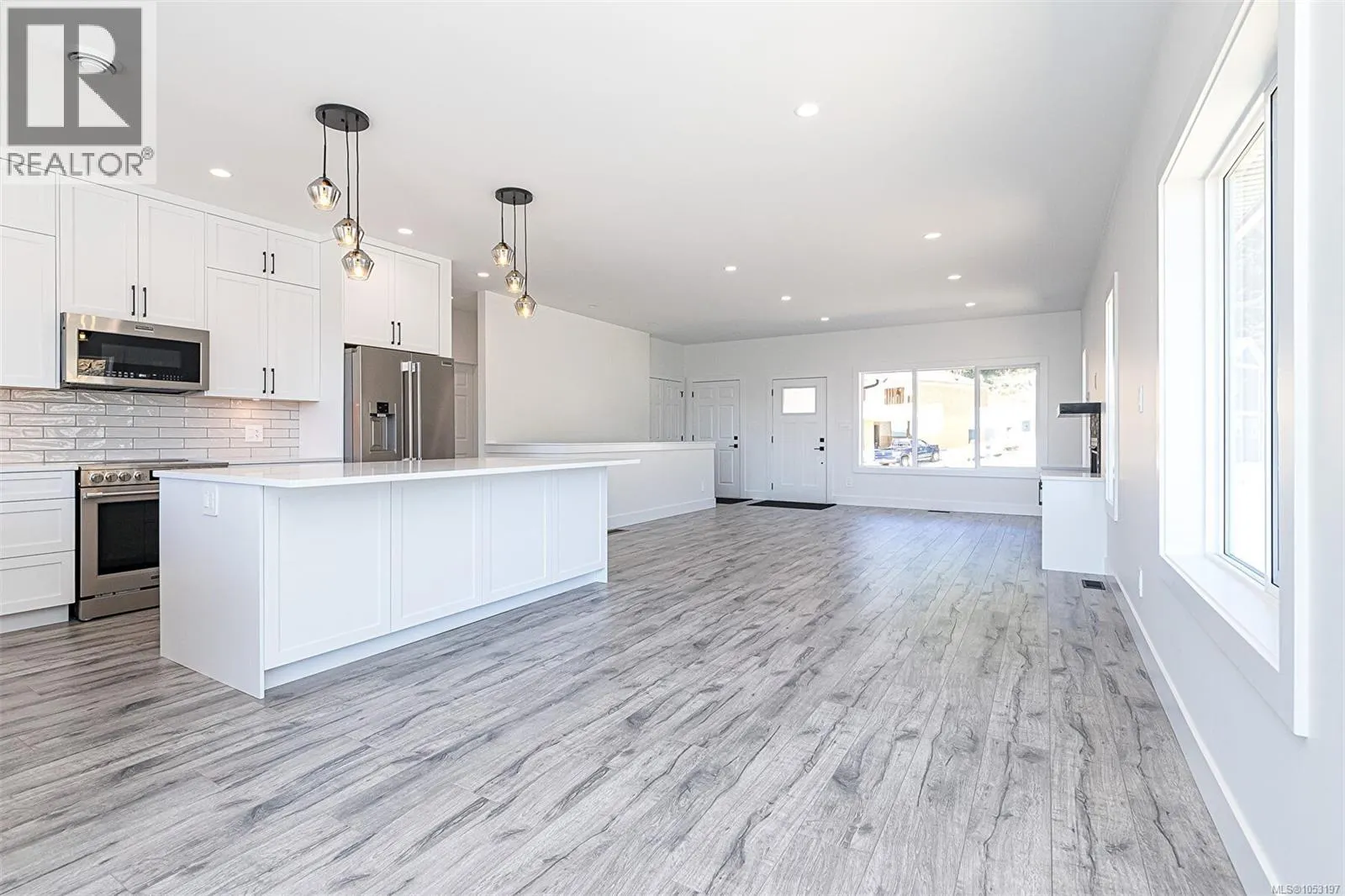 2605 Nickson Way