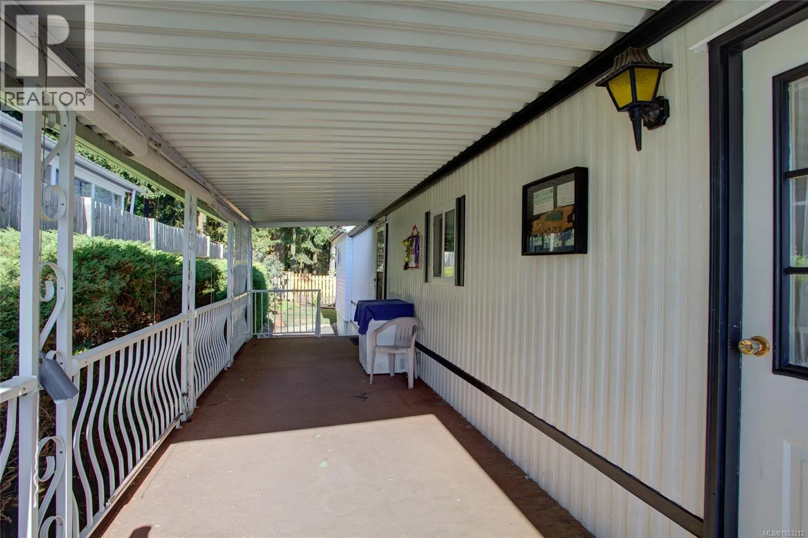 71 10980 Westdowne Rd