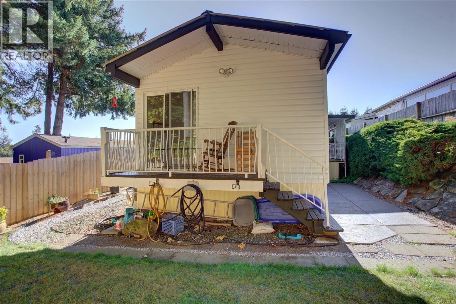 71 10980 Westdowne Rd