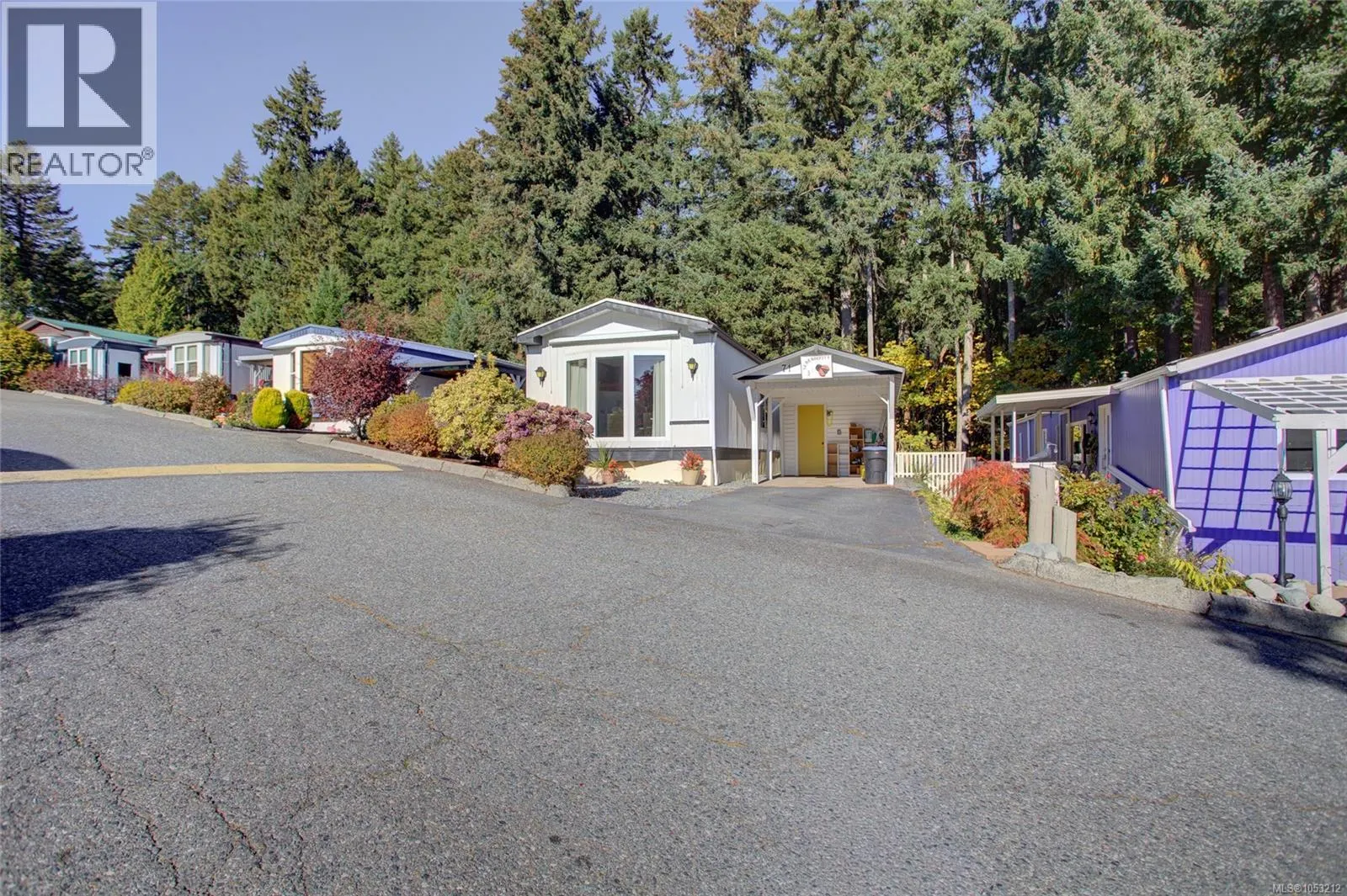 71 10980 Westdowne Rd