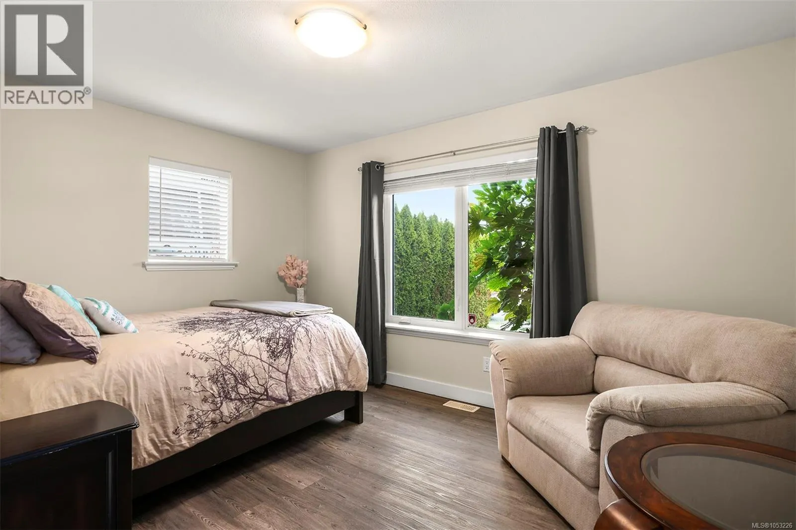 749 Timberline Dr