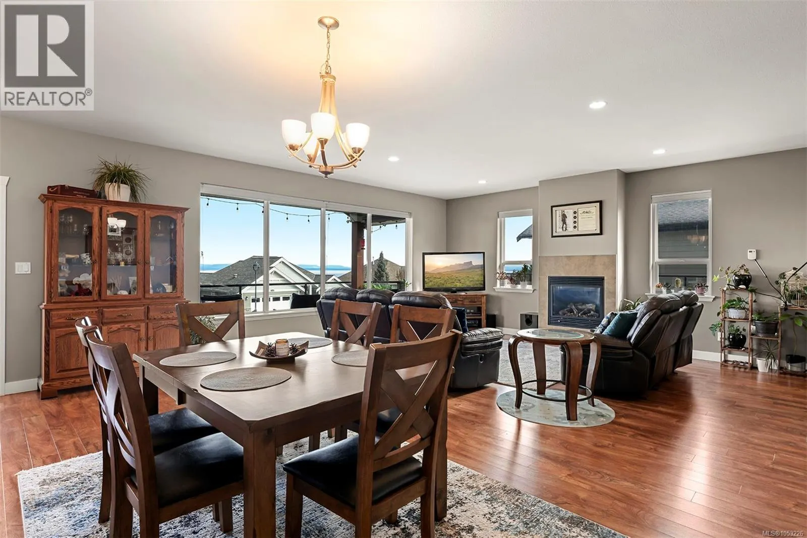 749 Timberline Dr