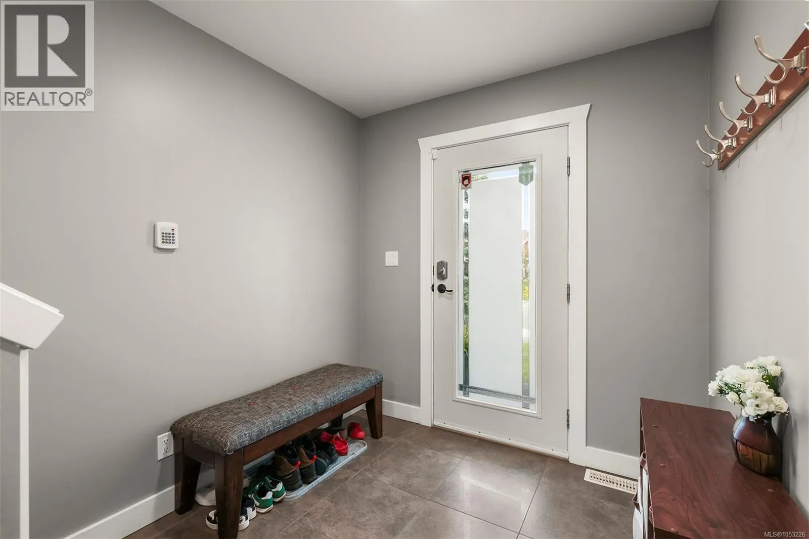 749 Timberline Dr