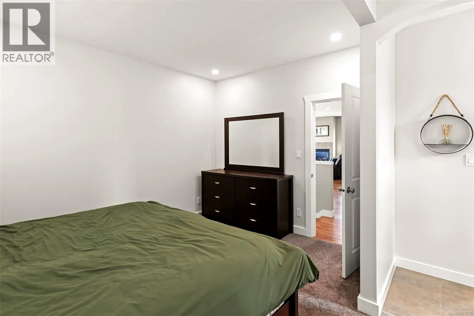 749 Timberline Dr