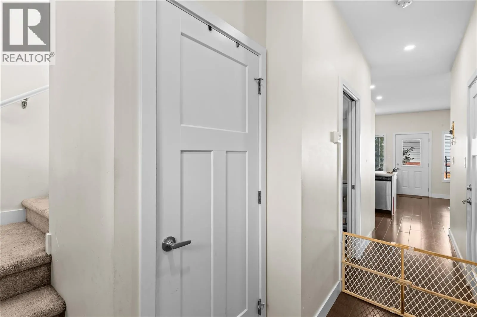 10 2109 13th St