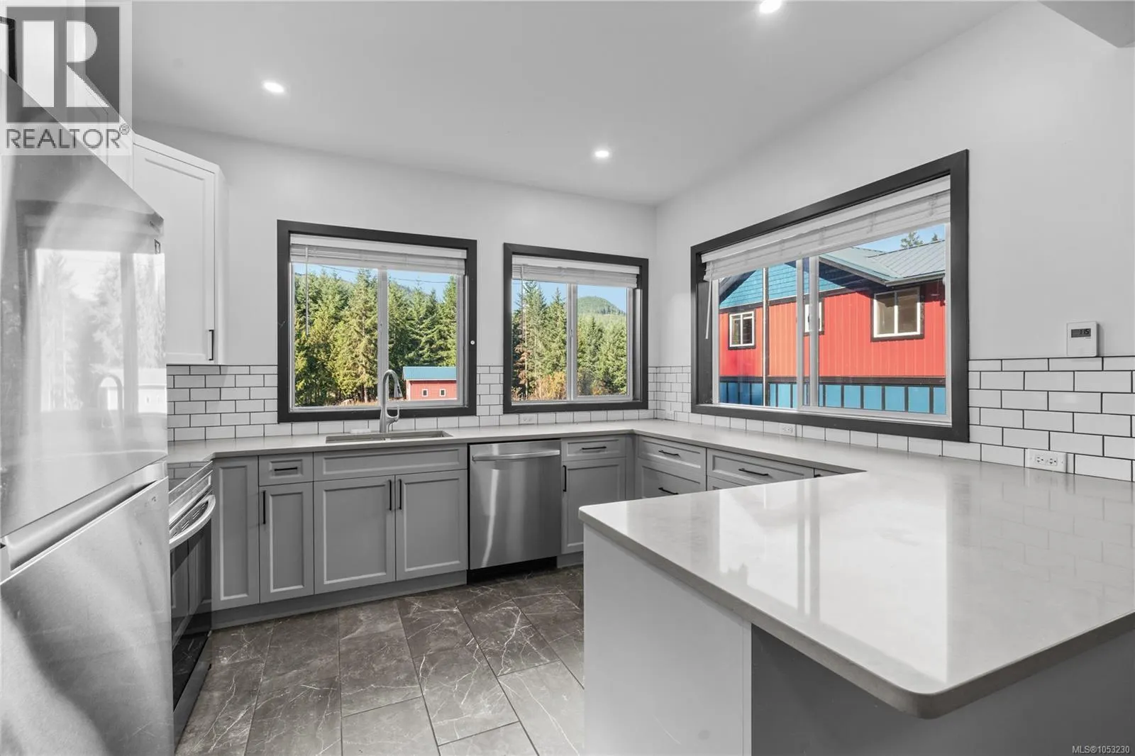 2945 Laverock Rd