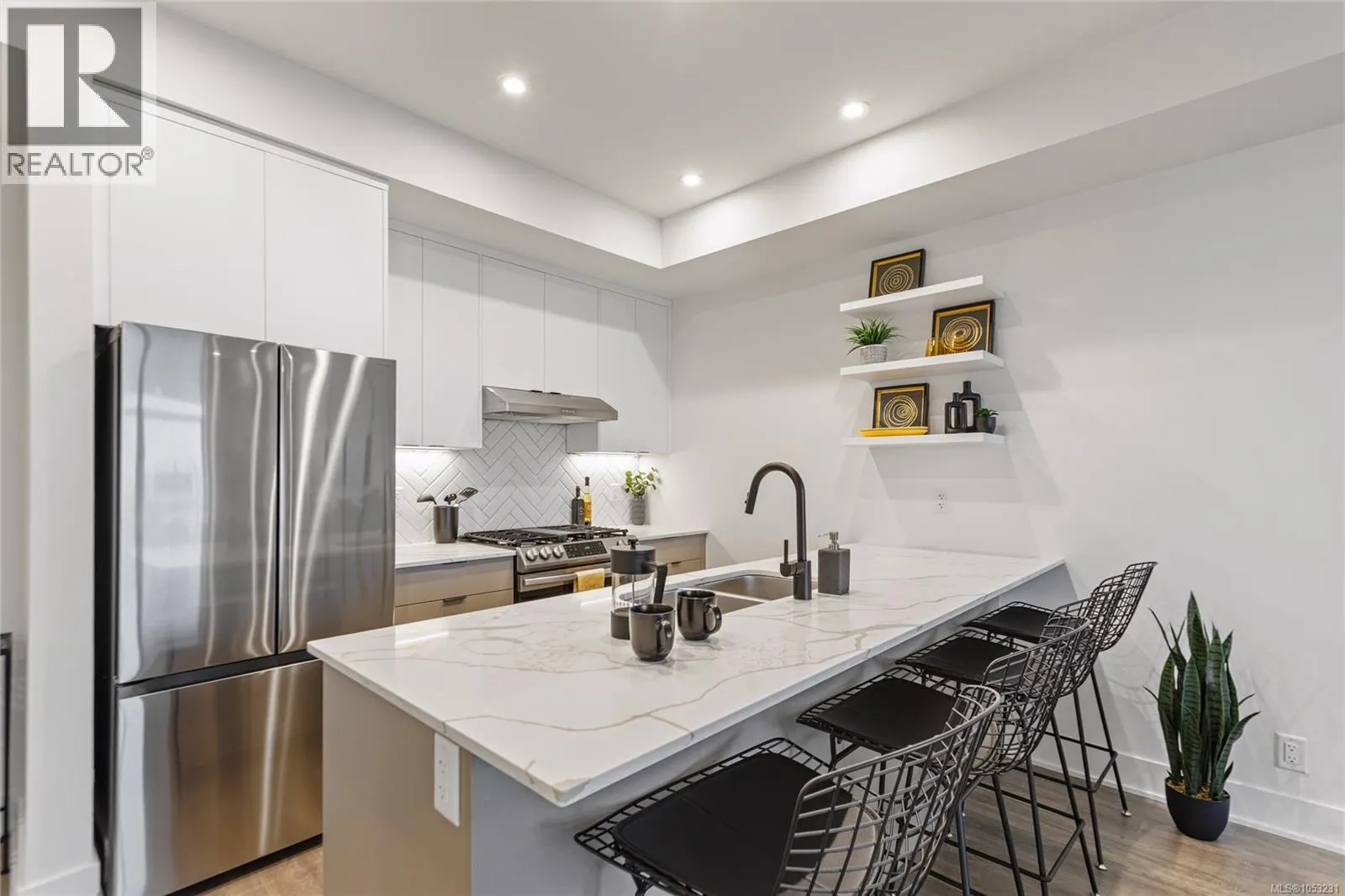 309 1114 Samar Cres