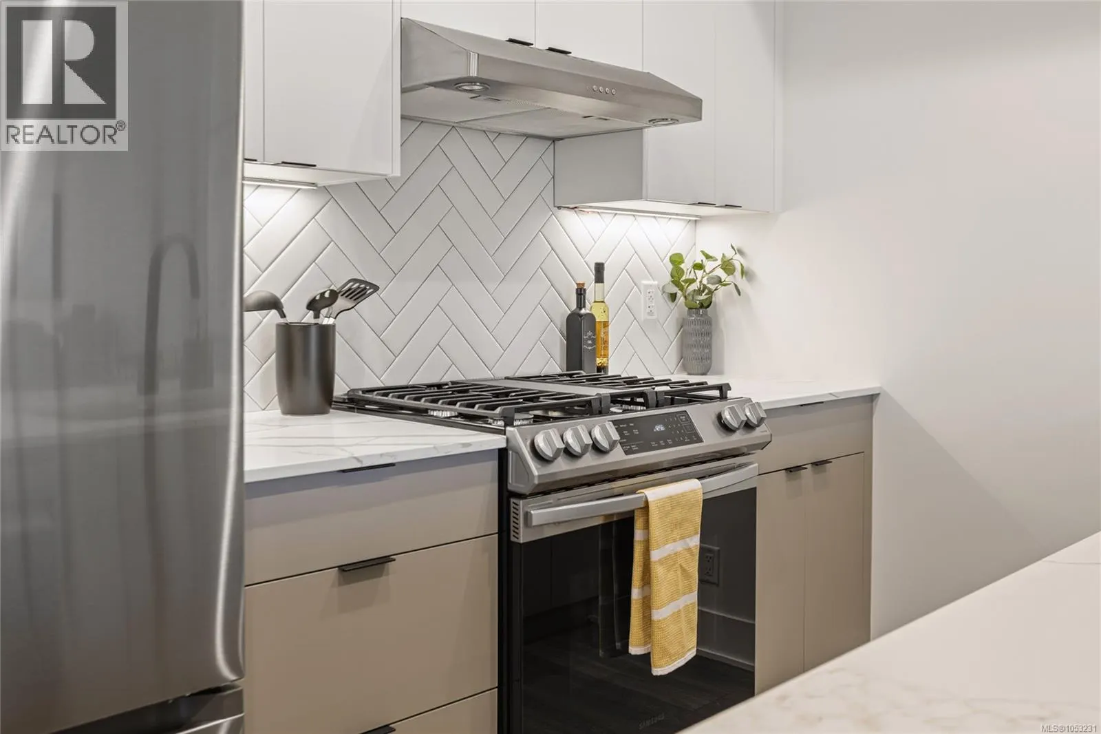 309 1114 Samar Cres