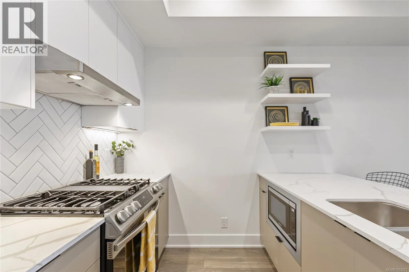 309 1114 Samar Cres