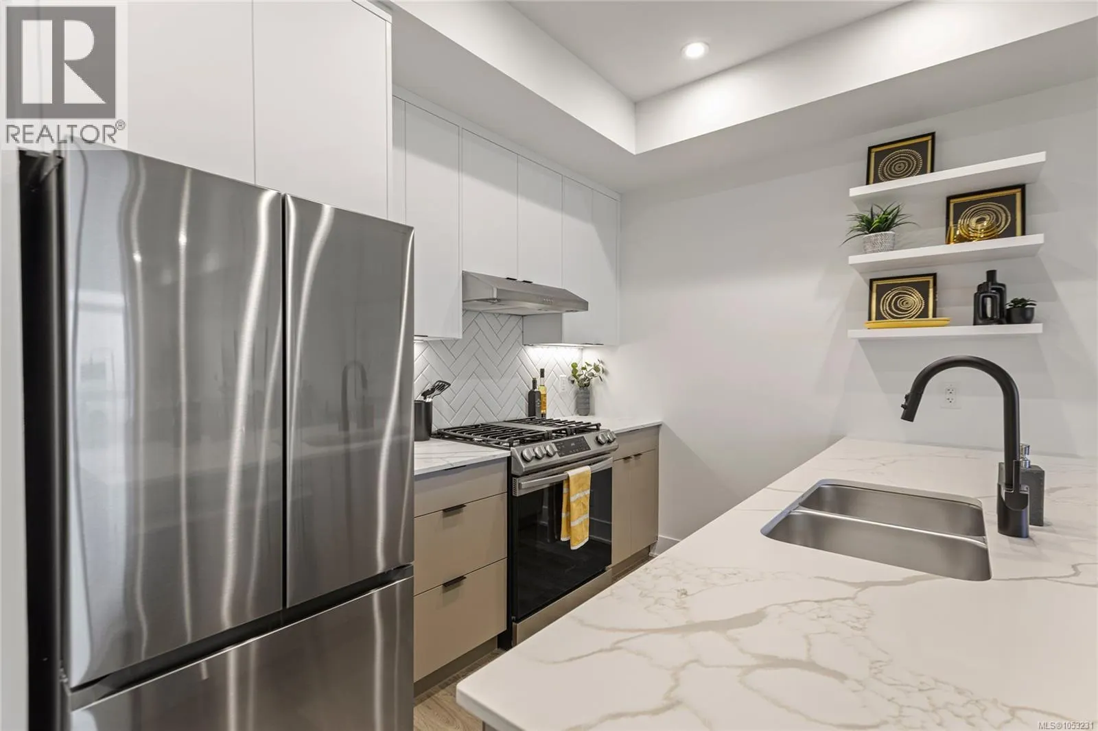 309 1114 Samar Cres