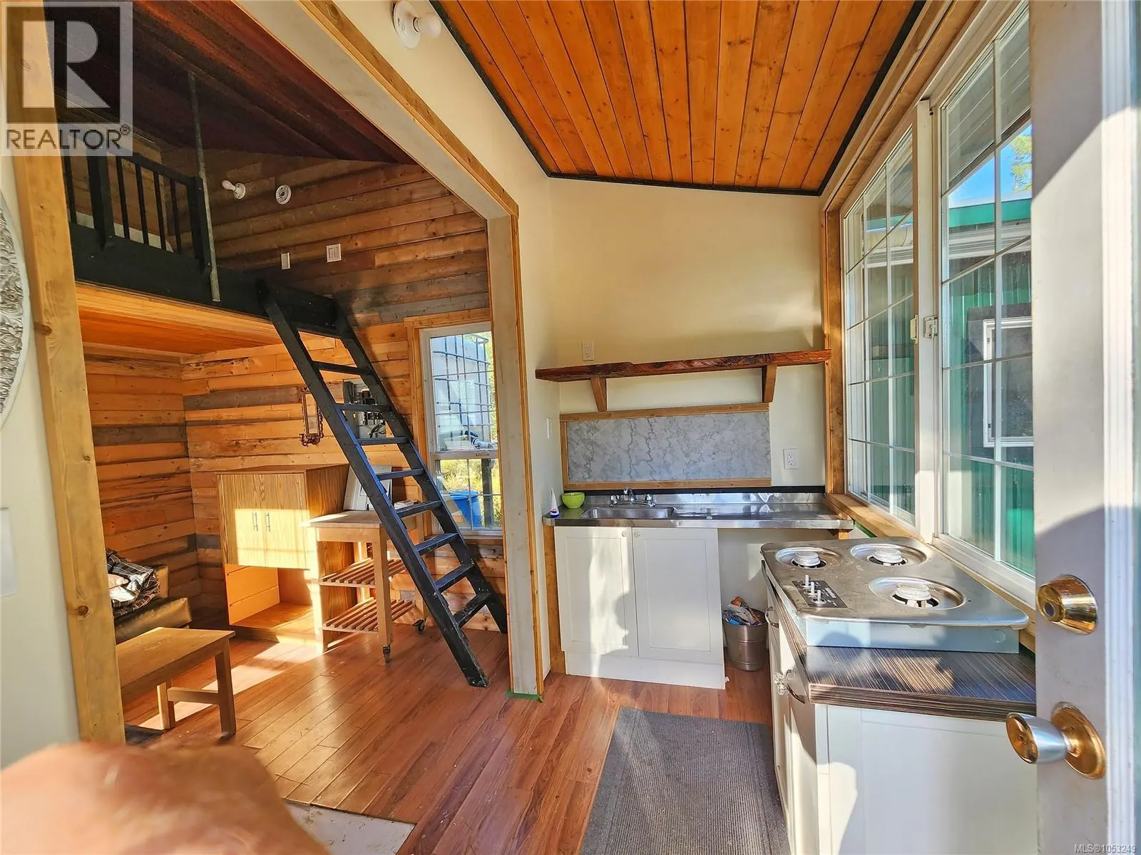 2030 Spike Rd