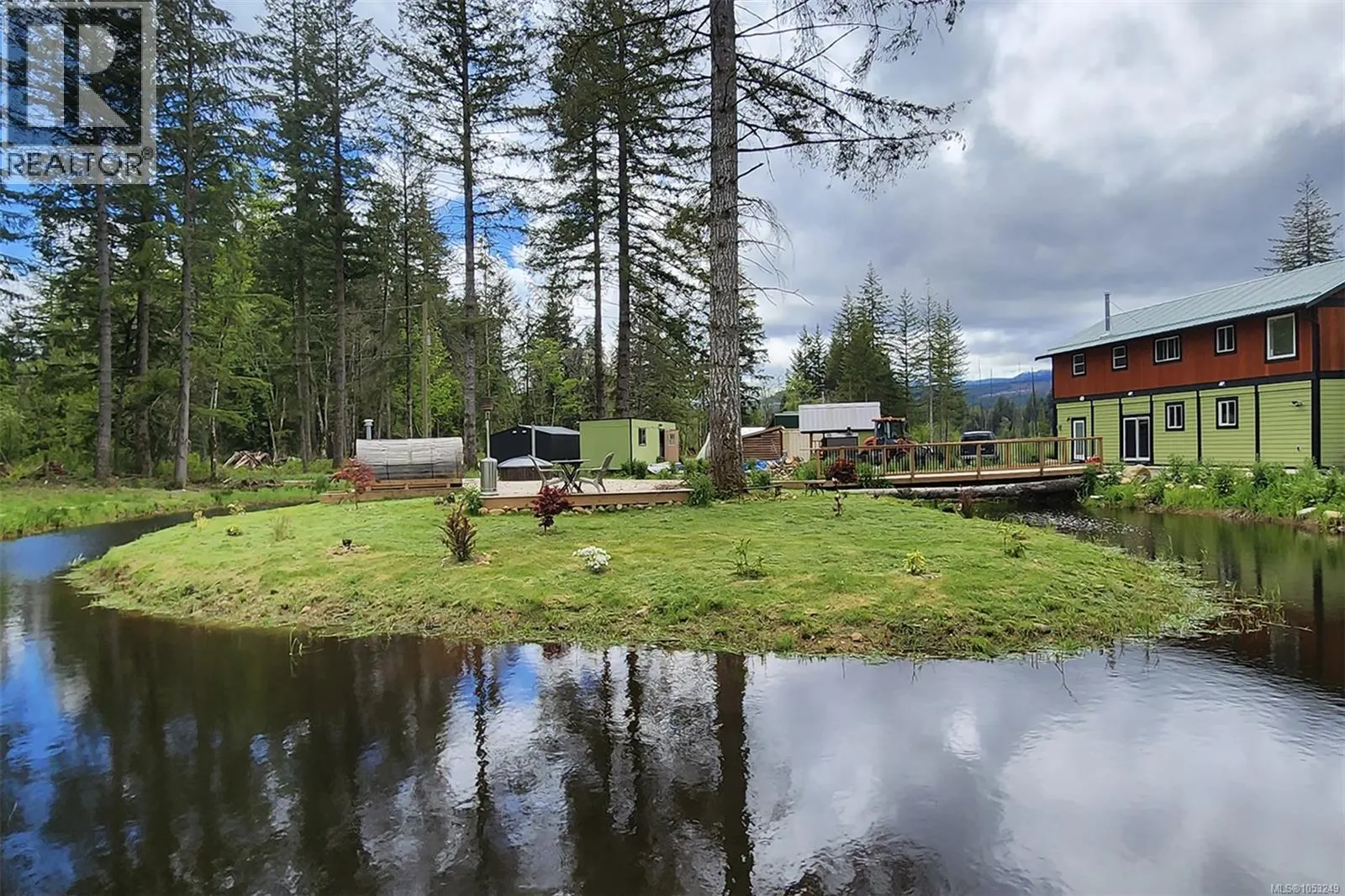 2030 Spike Rd