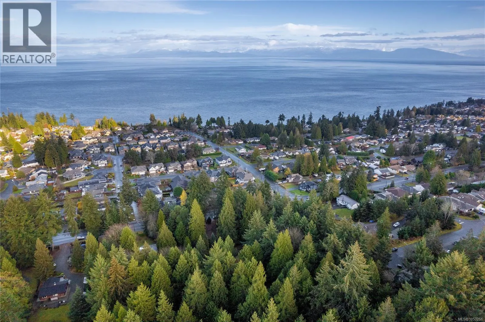 5611 Hammond Bay Rd