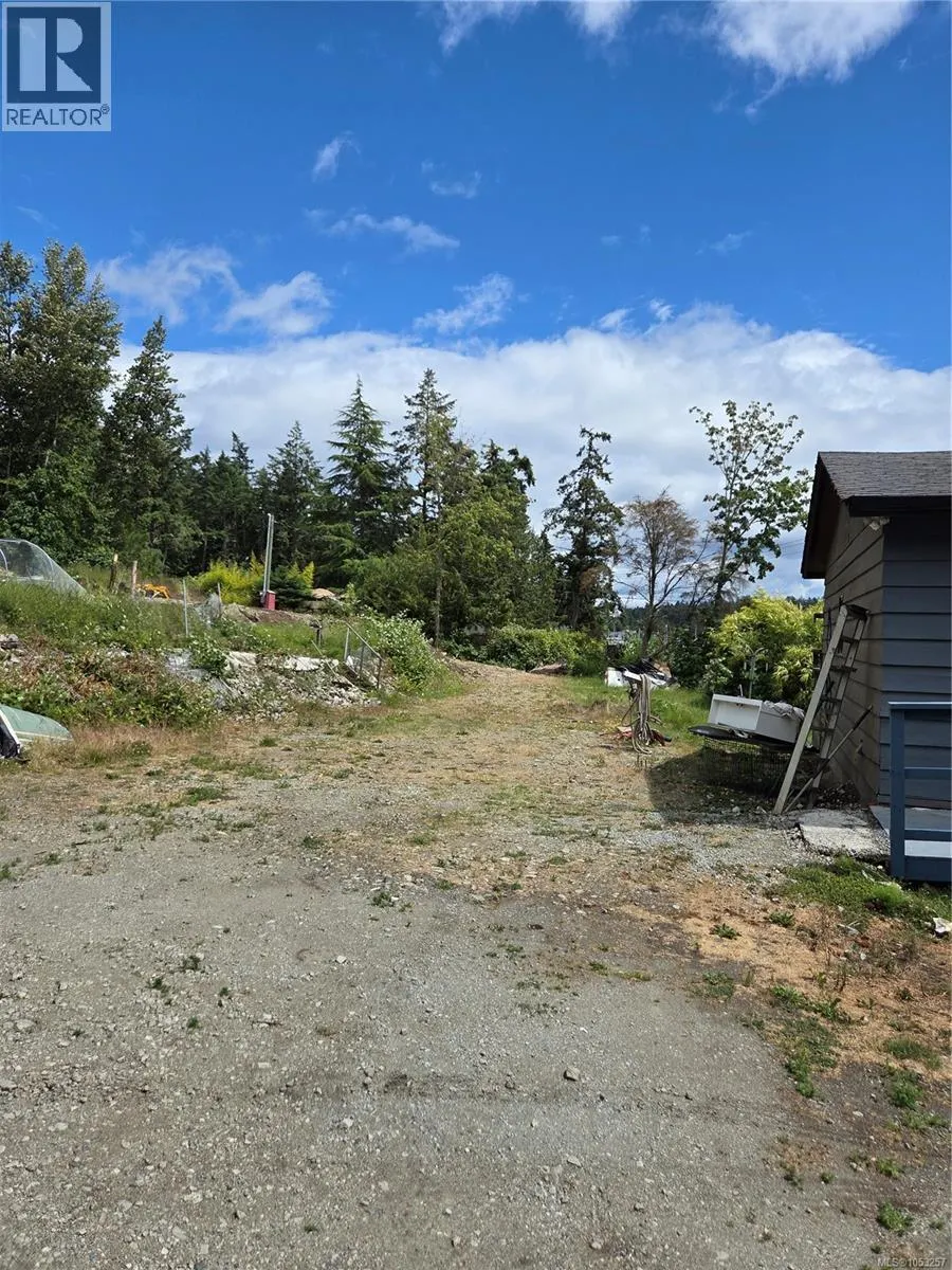 1824 Swartz Bay Rd