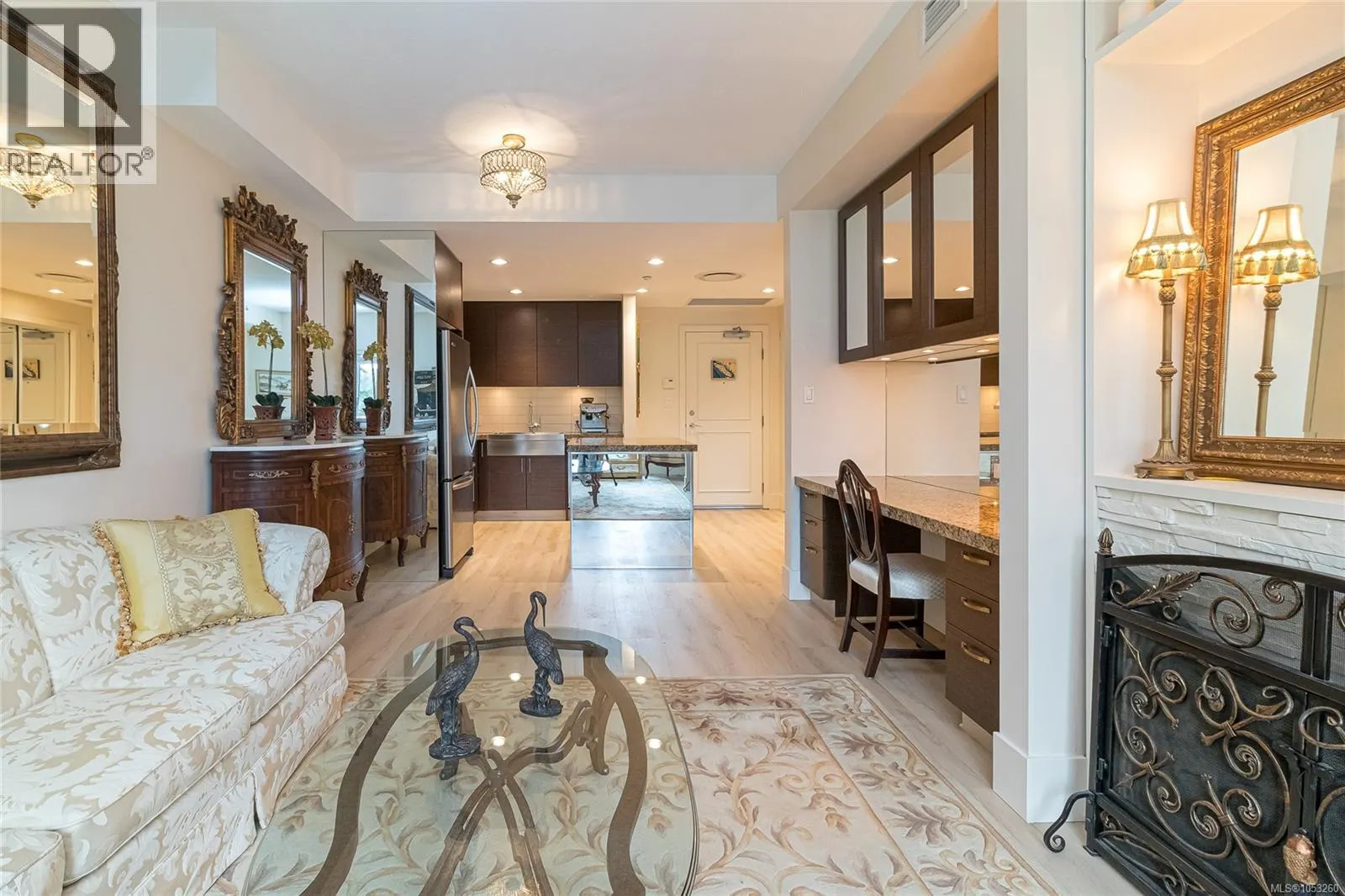610 1400 Lynburne Pl