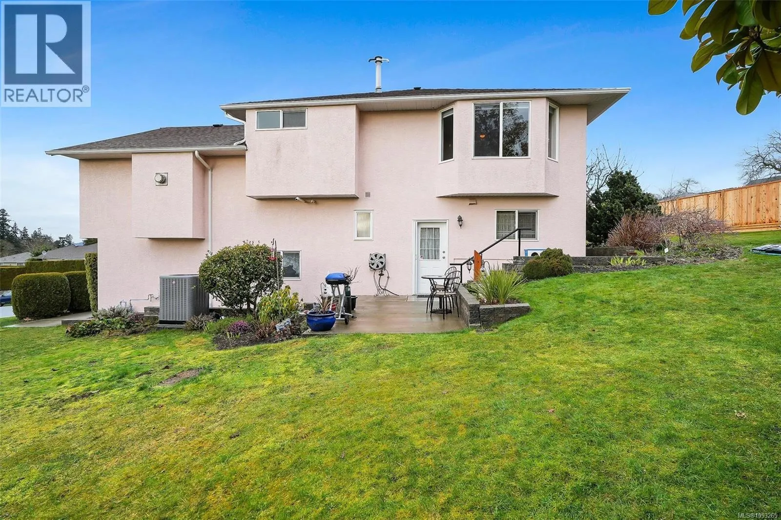 6111 Denali Dr