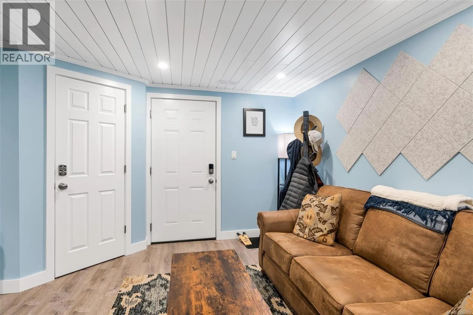 6111 Denali Dr