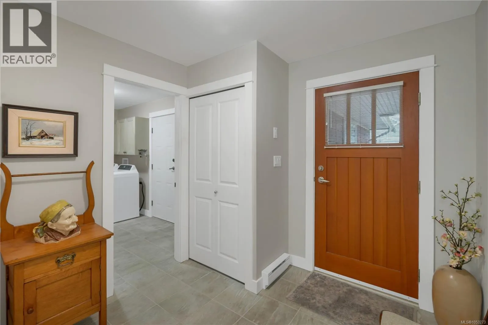 13 769 Merecroft Rd