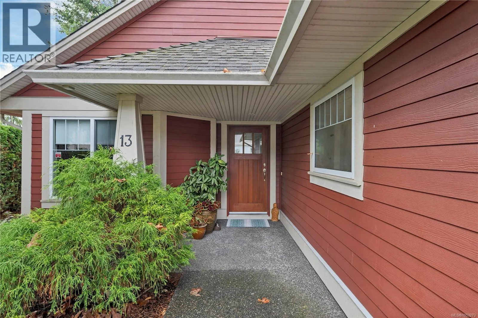 13 769 Merecroft Rd