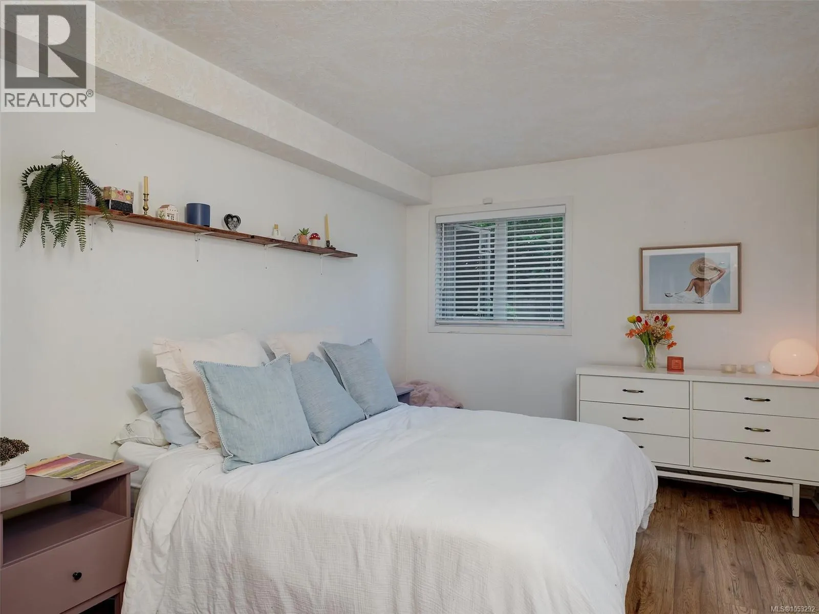 110 494 Marsett Pl
