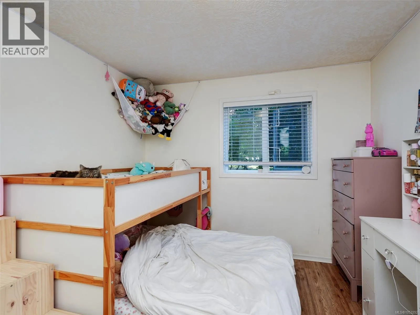 110 494 Marsett Pl