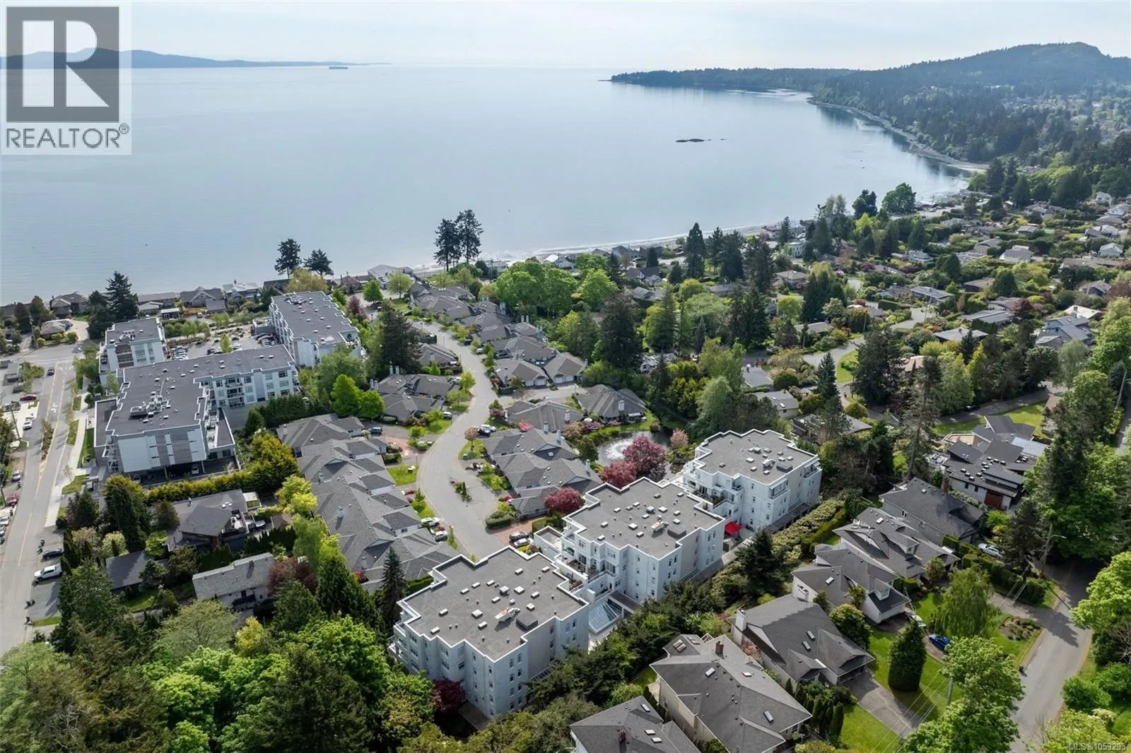 209 5110 Cordova Bay Rd
