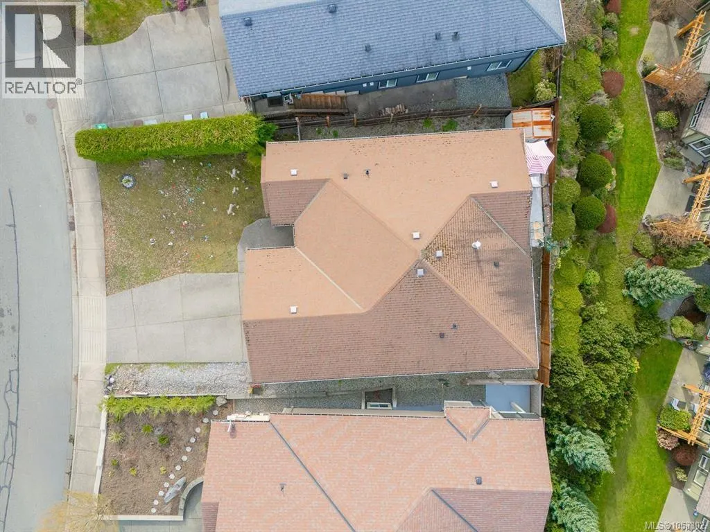 5364 Laguna Way