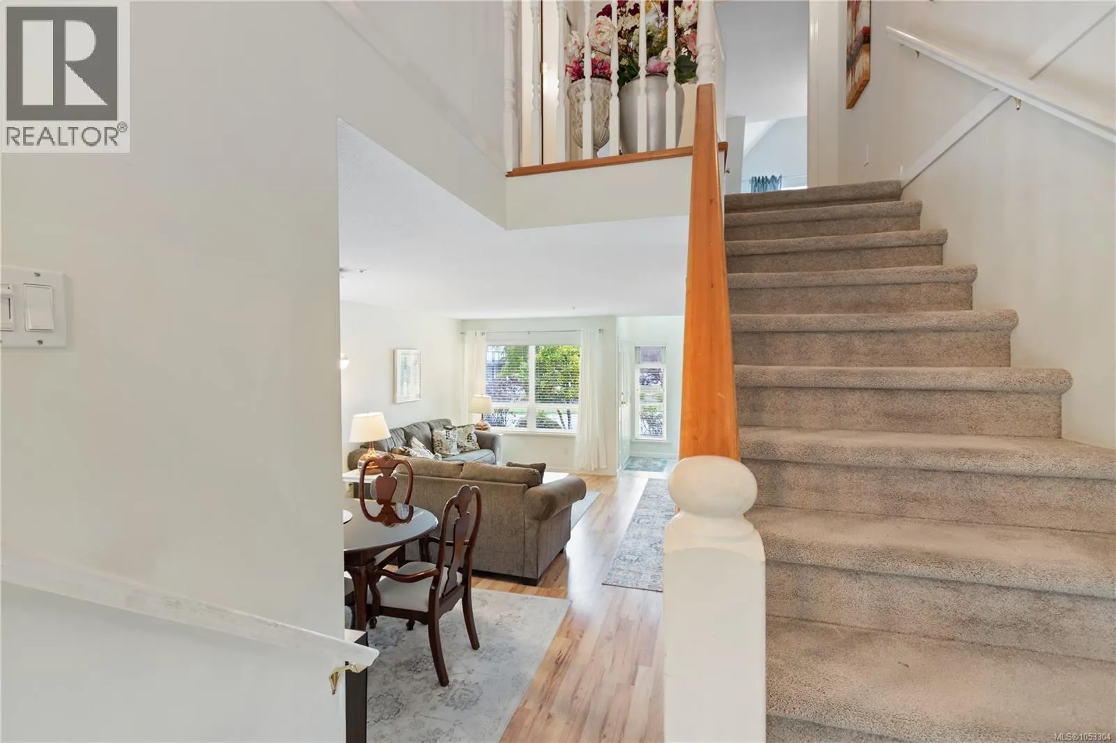 15 3361 Mariposa Dr