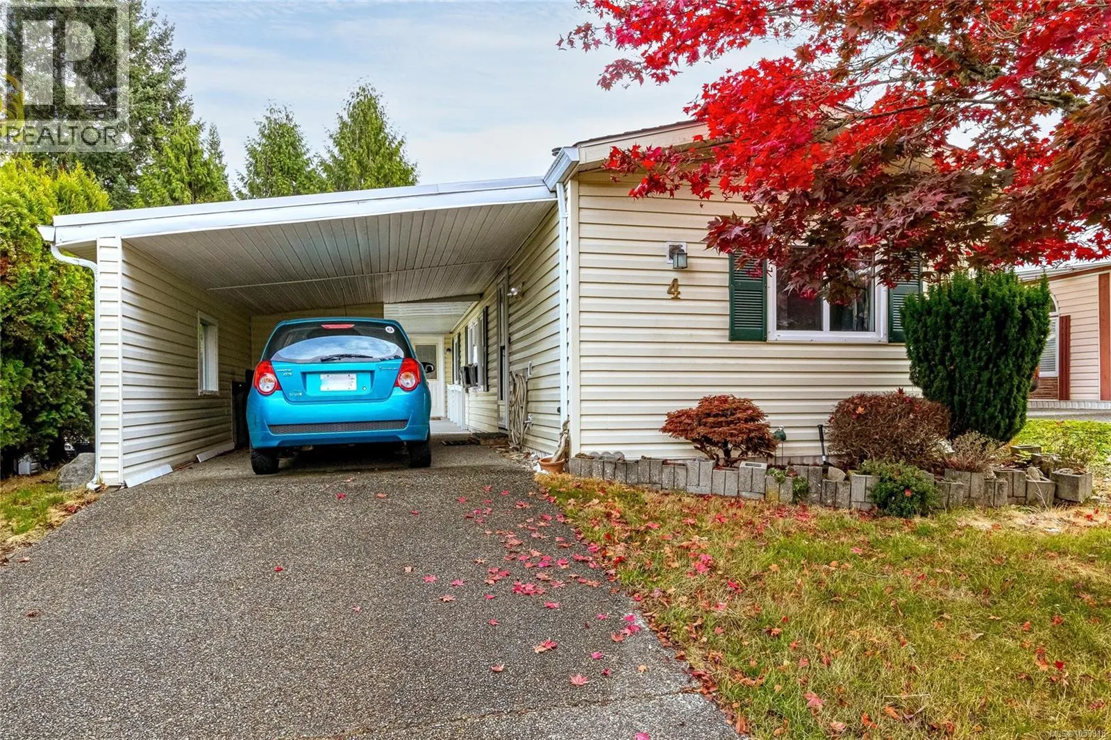 4 658 Alderwood Dr