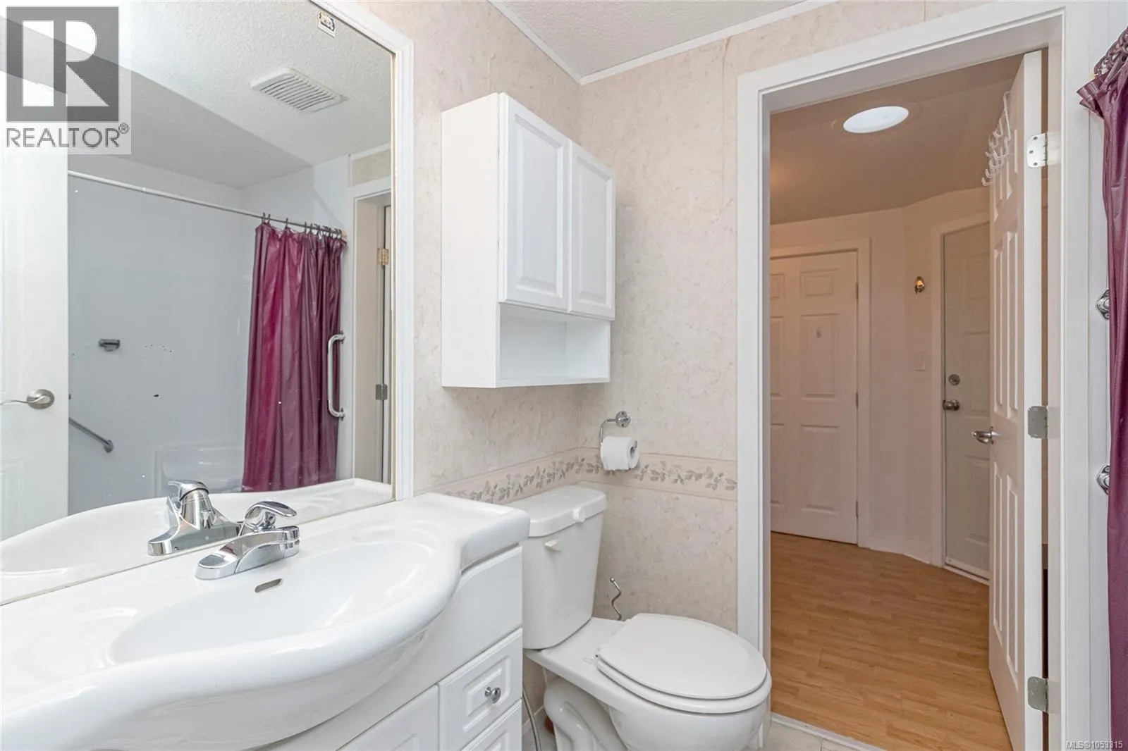 4 658 Alderwood Dr