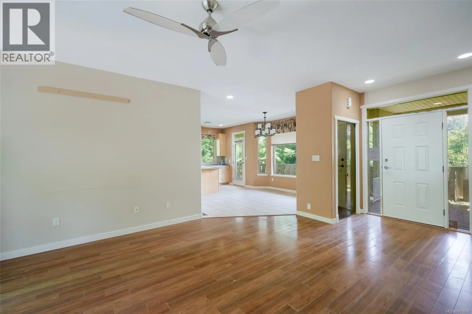 126 Bayridge Pl