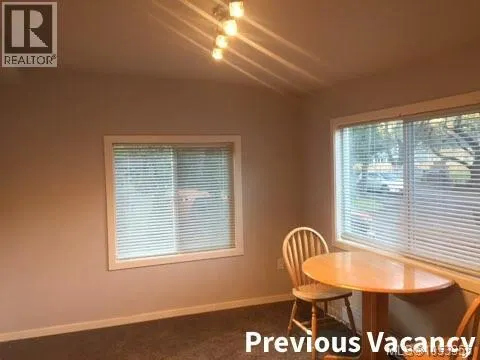 1120 Maple Bay Rd