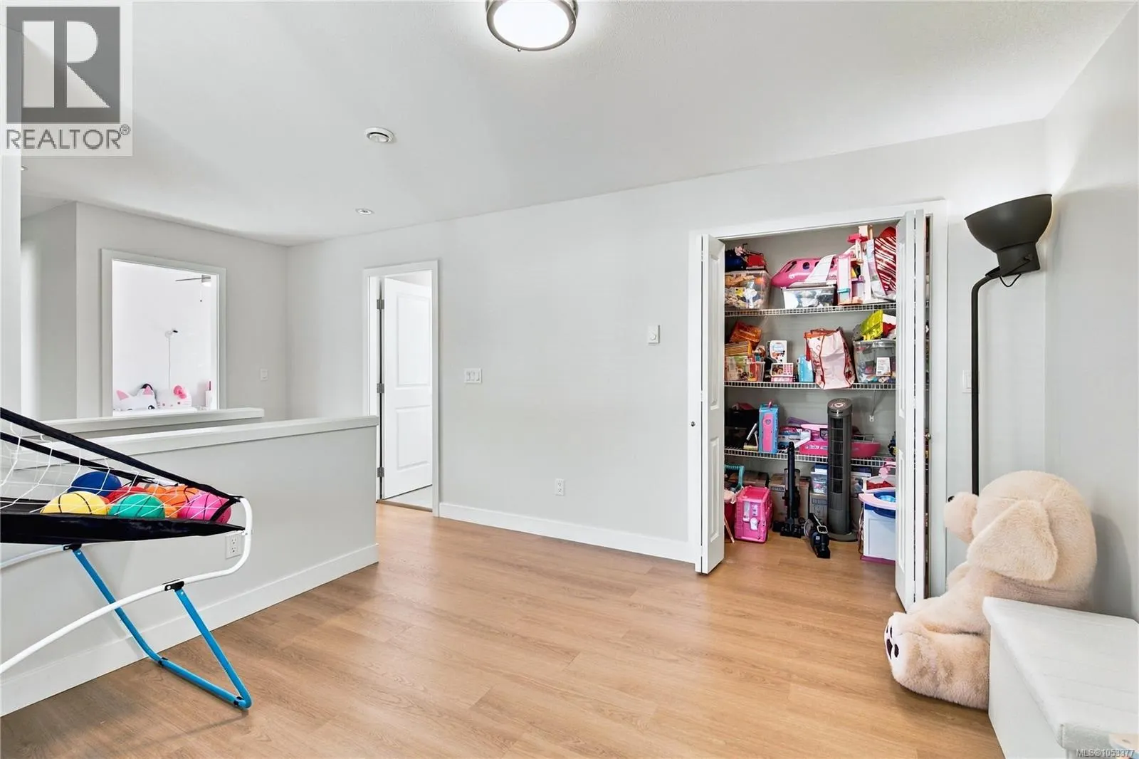 400 10th St