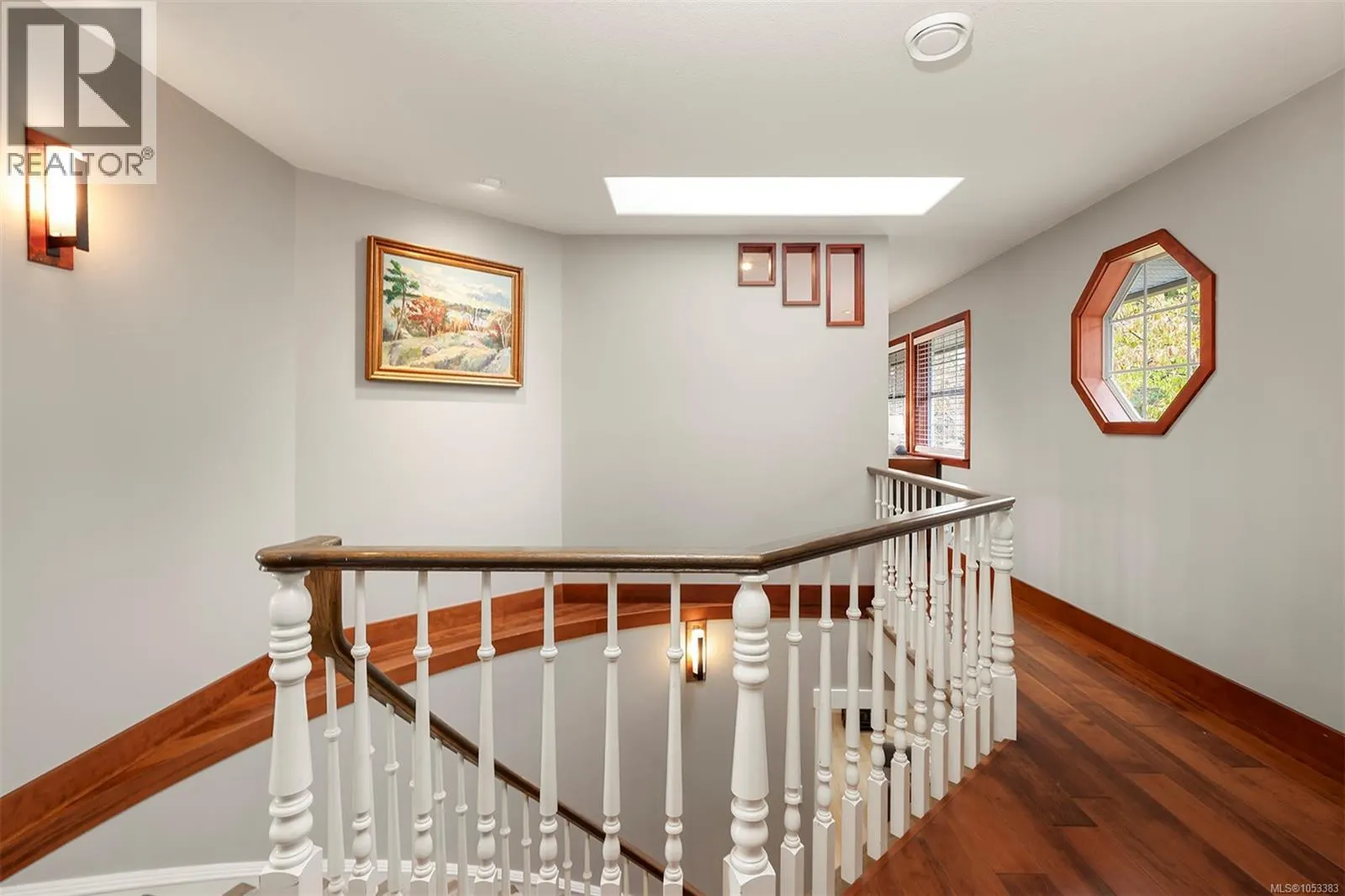 1225 Walter Gage St