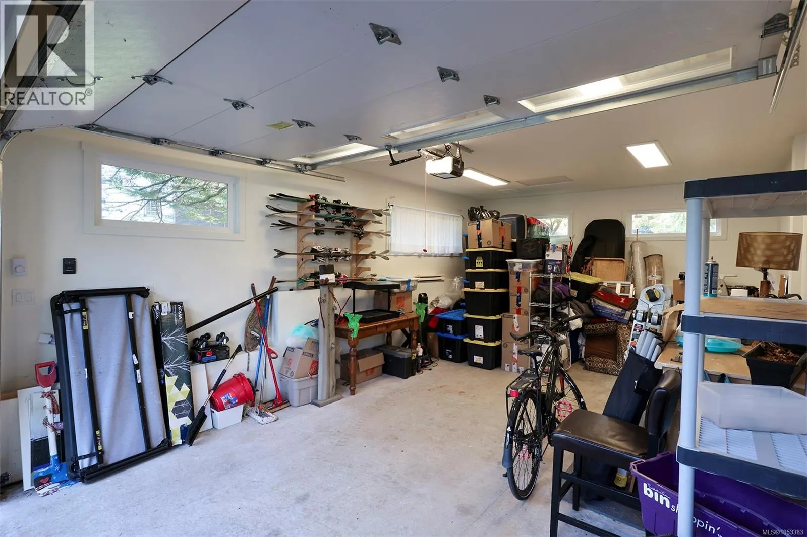 1225 Walter Gage St
