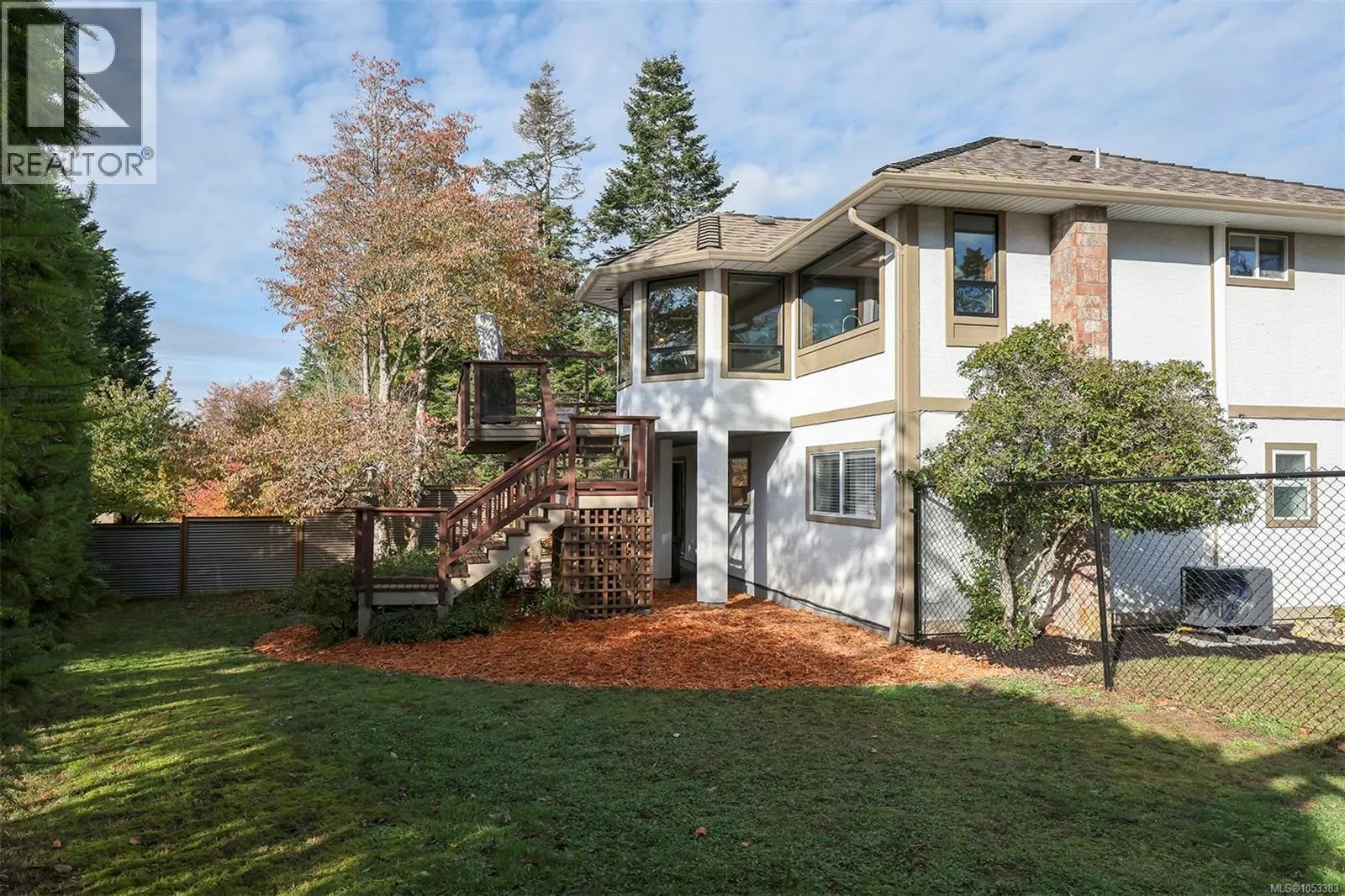 1225 Walter Gage St