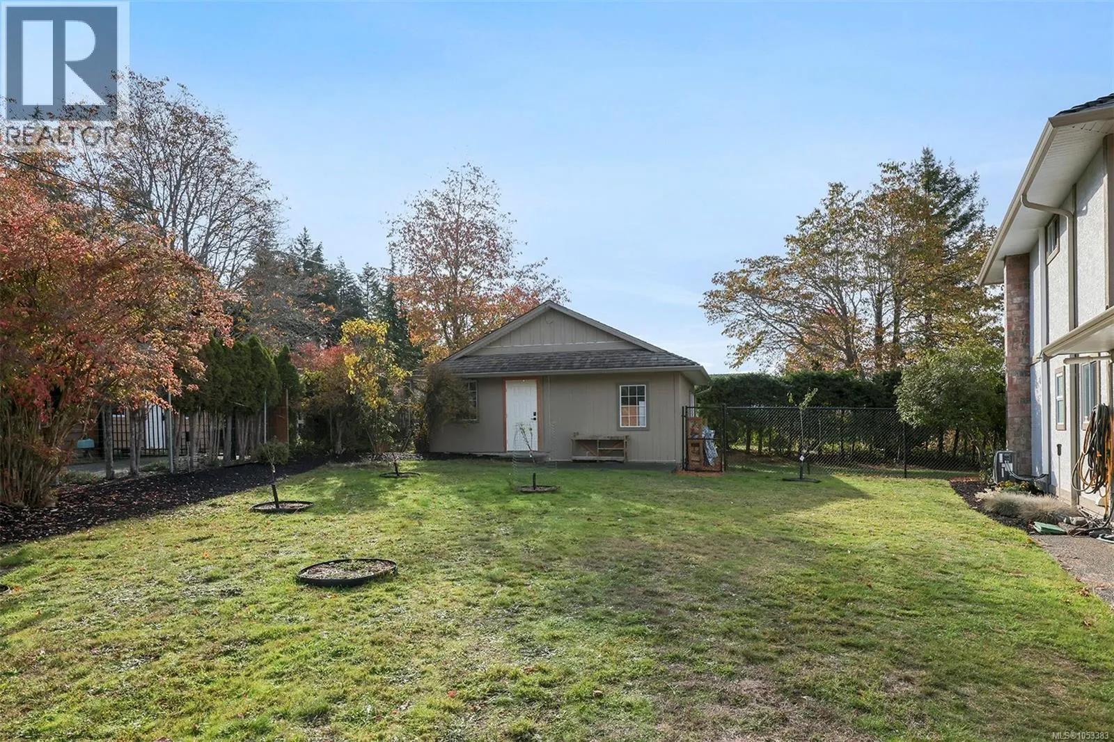 1225 Walter Gage St