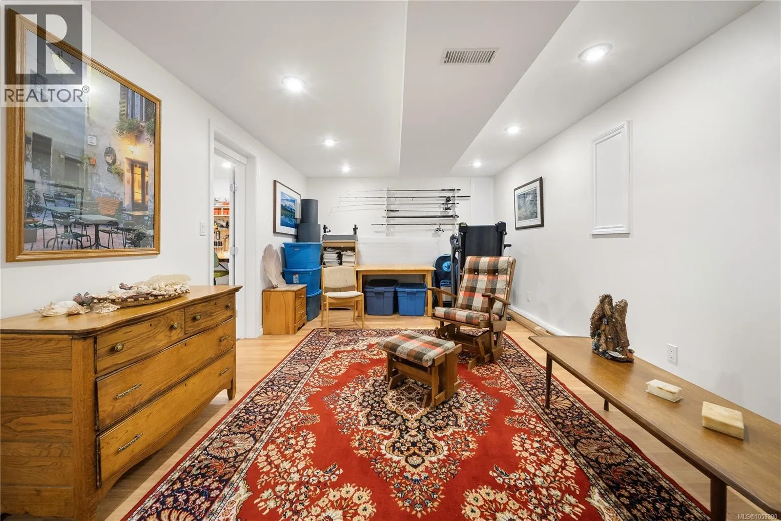 417 Girvin Ave